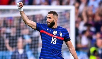 Karim Benzema Putuskan Pensiun dari Le Bleus