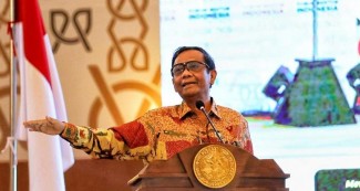 Mahfud MD Dukung OTT KPK Sambil Tutup Celah Korupsi Melalui Penguatan Digitalisasi