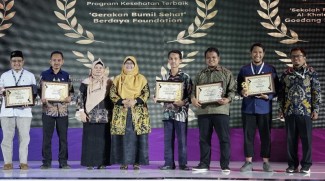 Puncak Anugerah Zakat Award 2022 Tutup Indonesia Giving Fest-Zakat Expo 2022