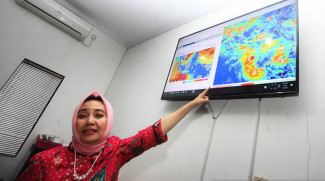 BMKG Rilis 14 Wilayah Berpotensi Siaga Cuaca Ekstrem