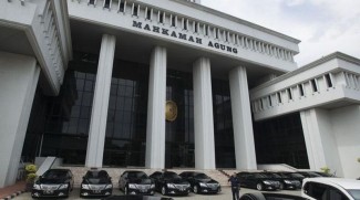 Dua Hakim Terlibat Korupsi, DPR Minta MA Bersih-bersih