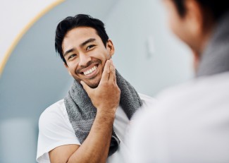 Dampak Buruk Kebiasaan Absen Cuci Muka Sebelum Tidur, Picu Penuaan Dini