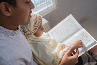 Cara Asyik Ajari Balita Pintar Membaca Al-Quran