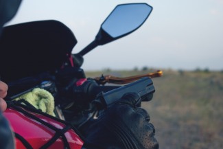 8 Cara Ampuh Terhindar dari Aksi Begal saat Berkendara Motor