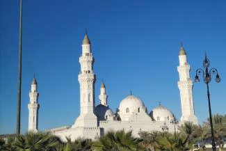 Kenang Ibu, Pemuda Muslim Inggris Kumpulkan Dana Bangun Masjid