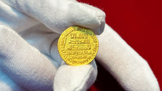 Sejarah Singkat Mata Uang Islam, Dinar, Dirham, sampai Fulus