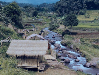 Menparekraf Dorong UMKM Kembangkan Potensi Desa Baros