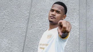 Dewa United Pinjam Rumakiek dari Persipura untuk Perkuat Posisi Sayap