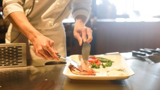 4 Tips Memasak Tanpa Rusak Kandungan Protein, Nutrisi Tetap Utuh