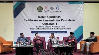 Program Kemandirian Pesantren 2023: Pembentukan Community Economy Hub