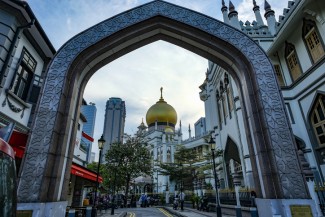 Sering Salah Persepsi, Ini Perbedaan Wisata Halal dan Religi