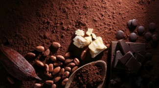 Studi: Cokelat Hitam Baik untuk Kesehatan Jantung