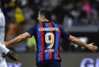Fans Barcelona Harap-Harap Cemas, Lewandoski Absen di Laga El Clasico