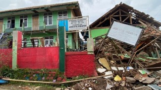 Kemenag Salurkan Bantuan Rp13,2 Miliar untuk 64 Madrasah Terdampak Gempa Cianjur