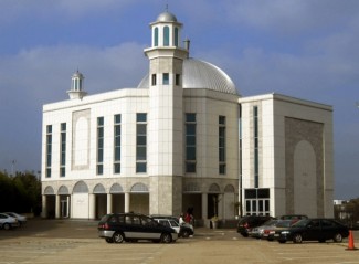 Masjid Terbesar di Inggris Buka Kembali, Bisa Tampung 13 Ribu Jamaah