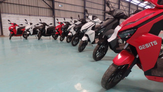 Pemerintah Beri Subsidi Rp 7 Juta untuk Beli Motor Listrik