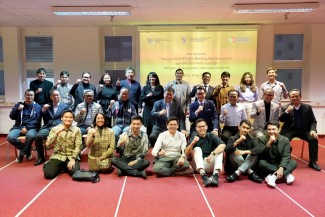Bertemu Masyarakat Indonesia di Jerman, Airlangga Jelaskan Harga Energi Dunia