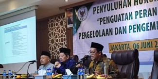 BWI Beberkan Solusi Masalah Wakaf Masjid di Indonesia