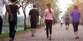 Selain Kekebalan Tubuh, Manfaat Jalan Kaki Bisa Cegah Osteoporosis