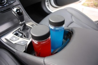 Jangan Tinggalkan Air Minum dalam Botol Plastik di Mobil, Ini Bahayanya