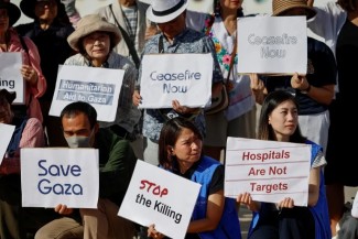 “Ini Seperti Hiroshima”, Penyair Jepang Mohok Makan Sebagai Bentuk Solidaritas untuk Gaza
