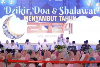 Tahun Baru 2024, Gubernur Khofifah Ajak Masyarakat Semangat Lebih Baik