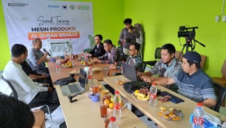 Sinergi BMH-PT Visi Inklusi dan Yayasan Raudhatul Makfifin Hadirkan Mesin Produksi Alquran Braille