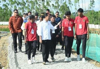 Presiden Tinjau Pusat Pelatihan PSSI di IKN: Mei Selesai, Juni Dipakai