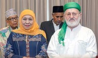 Cicit Syaikh Abdul Qodir Al Jailani Doakan Khofifah Kembali Pimpin Jatim   
