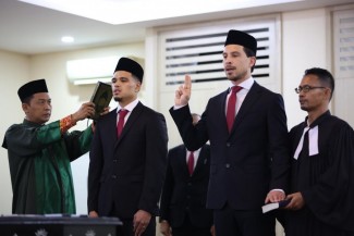 Siap Perkuat Merah Putih, Thom Haye dan Ragnar Oratmangoen Resmi Jadi WNI