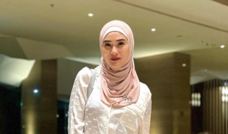 Semasa Hidup Mendiang Stevie Agnecya Kerap Sedekah Al-Quran dan Mukena