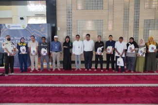 Program Bukber, Jasa Marga Salurkan 6.000 Paket Sembako dan 4.000 Takjil