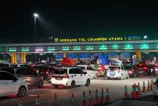Tol Trans Jawa Arah Timur Dibuka One Way, Pemudik Wajib Patuhi Rambu Lalin