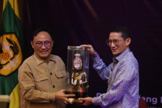 Sinergi Kemenag-Kemenparekraf Percepat Sertifikasi Halal Produk Layanan Wisata