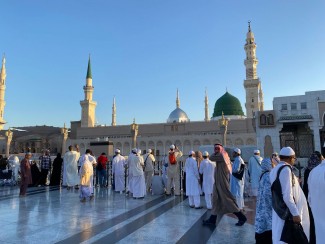 Tak Perlu Khawatir, Jemaah Haji Bisa Masuk Raudhah dengan Tasreh
