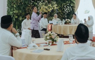 Erina Kaesang Gelar Pengajian dan Shalawatan di Tasyakuran 4 Bulan Kehamilan