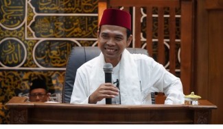 Pencerahan Menarik dari UAS Soal Musik, Poligami dan Perbankan