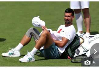 Keluarga Djokovic Pakai Ritual Siram Air Putih Sebelum Pertandingan Final Wimbledon
