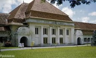 Kemenkes Bantah Hubungi Rektor Unair untuk Pecat Prof Budi Santoso dari Dekan FK