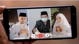 Akad Nikah Melalui Video Call, Sah atau Tidak?