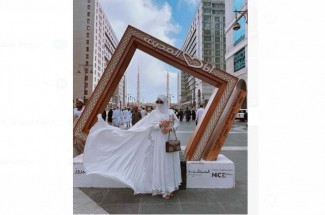 Soal Transpuan Umrah Pakai Hijab dan Baju Syari, Begini Tanggapan MUI
