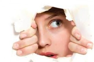 Jangan Suka “Kepo” karena Dalam Islam Ganjarannya Dosa