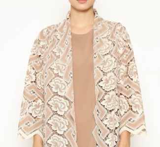 Mudah Dipadupadan, Outer Jadi “Must Have Item” di Lemari