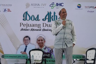 Ikhtiar Dapatkan Buah Hati, Ratusan Pasutri Ikuti Doa Akbar Bareng Habib Ja’far