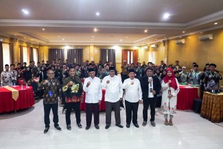 Tingkatkan Kualitas Kepemimpinan, GenZi Al Akbar Surabaya Katih 75 Da’i Muda