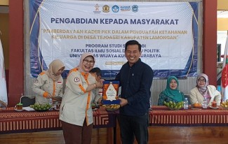 Dorong Penguatan Ketahanan Keluarga, Dosen Sosiologi UWKS Berdayakan Kader PKK Desa