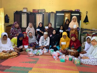 Cerita Haru 4 Dekade Pondok Umul Mukminin dengan Santri Lansianya