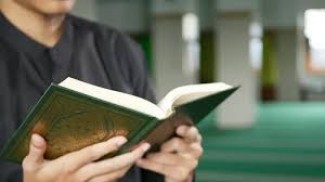 5 Cara Meditasi Islam yang Mampu Relaksasi Pikiran dan Mengurangi Stres