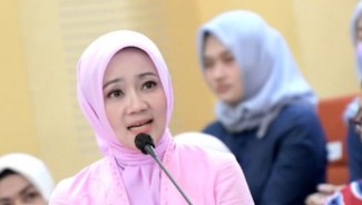 Respons Atalia Praratya Soal Paksaan Lepas Jilbab Paskibraka: Aturan Macam Apa Ini?