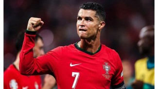 Pengikut  Ronaldo di Medsos Tembus 1 miliar, Jadi Olahragawan Terkaya di Dunia
